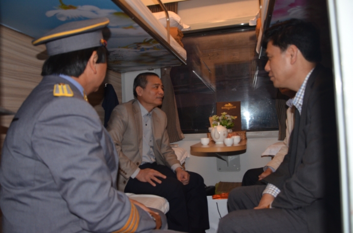 Bộ trưởng Trương Quang Nghĩa thị sát đường sắt Hà Nội - Vinh